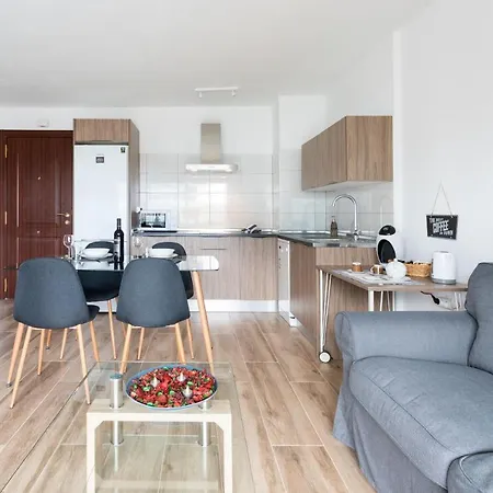 Apartment Frontline Arenitas With Pool Candelaria