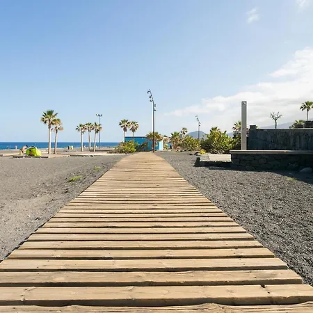 Apartment Frontline Arenitas With Pool Candelaria